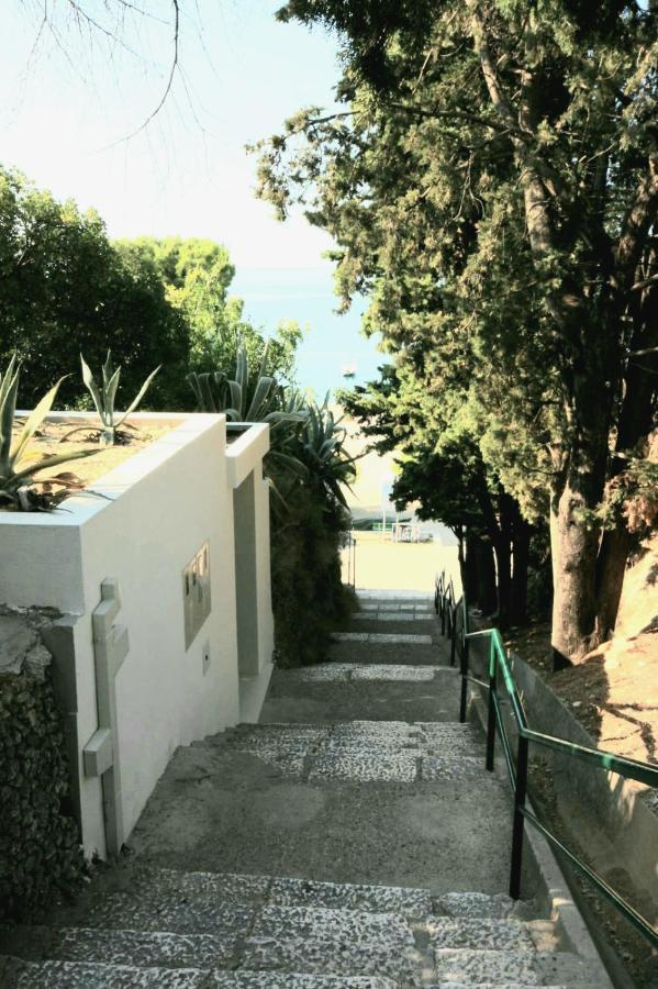 Apartment Rose, Close To The Beach Makarska Exterior foto